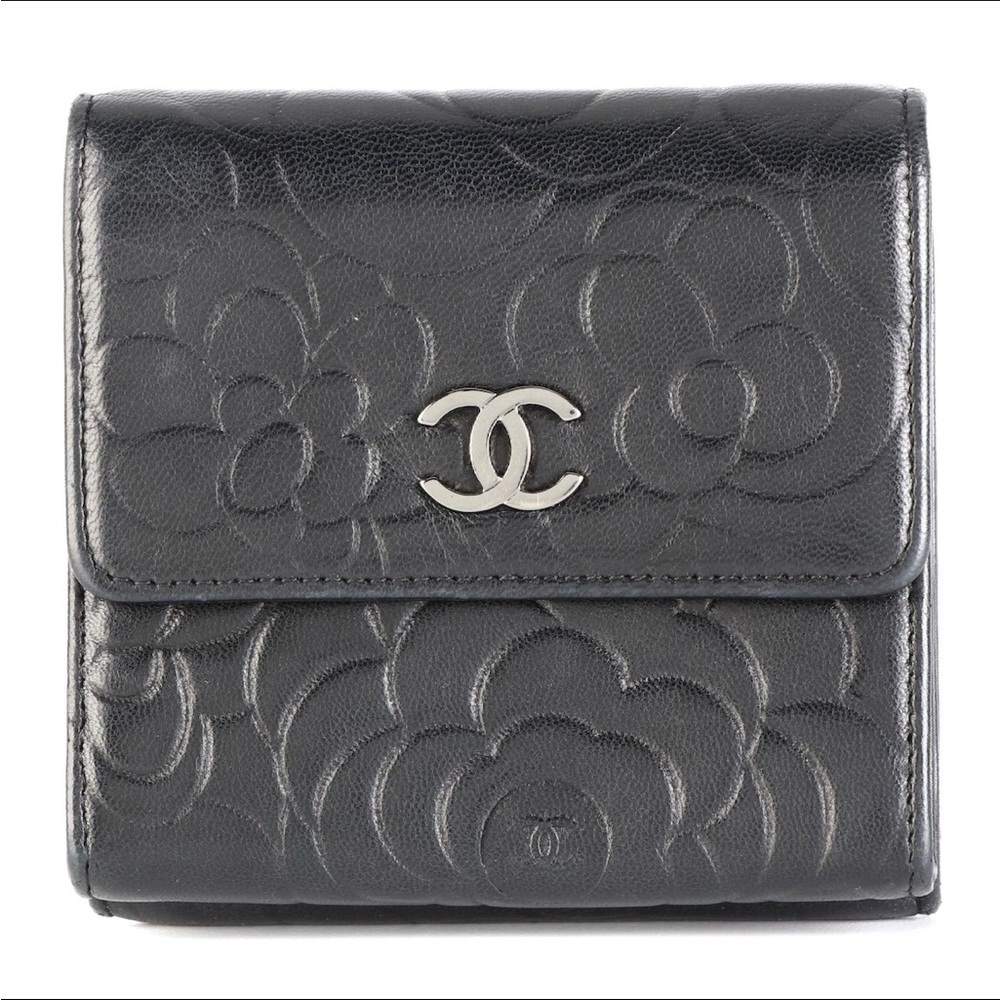 Chanel camellia trifold wallet 2006-2008